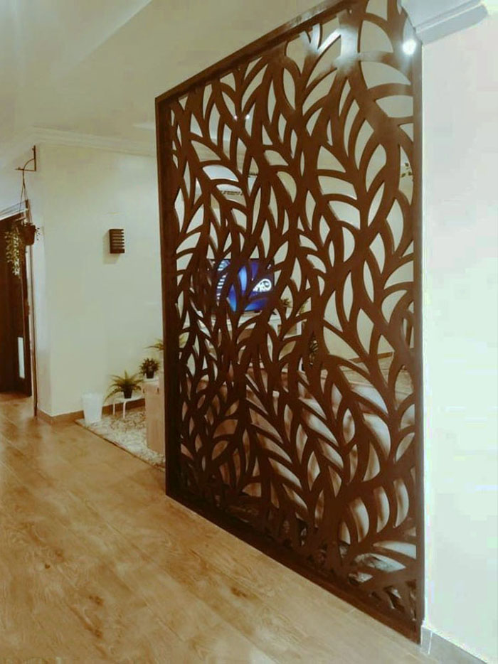 Vách ngăn phòng khách bằng gỗ